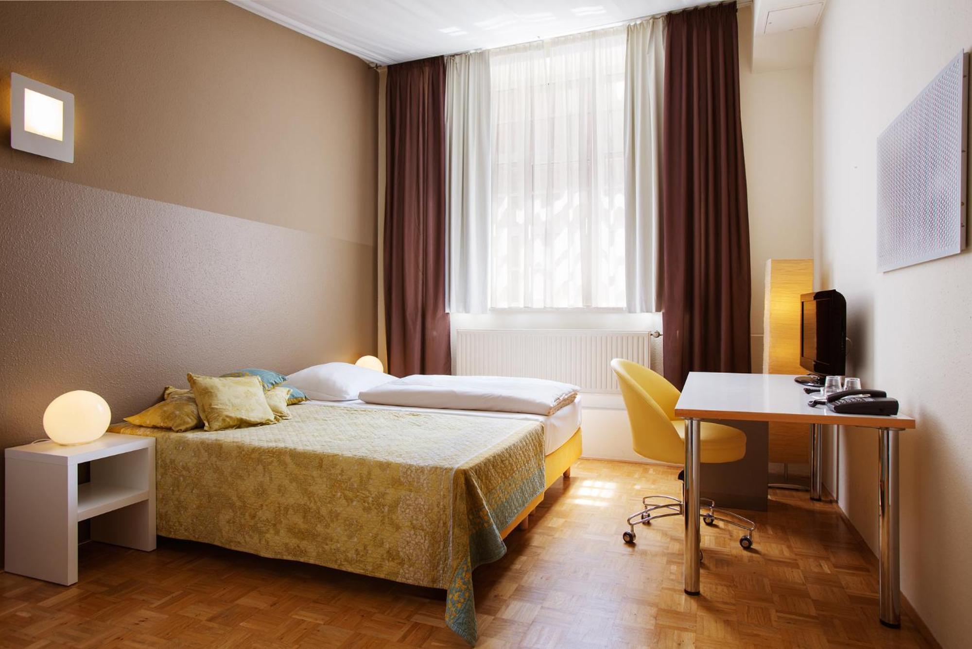 Gaesteresidenz Pelikanviertel Хановер Екстериор снимка